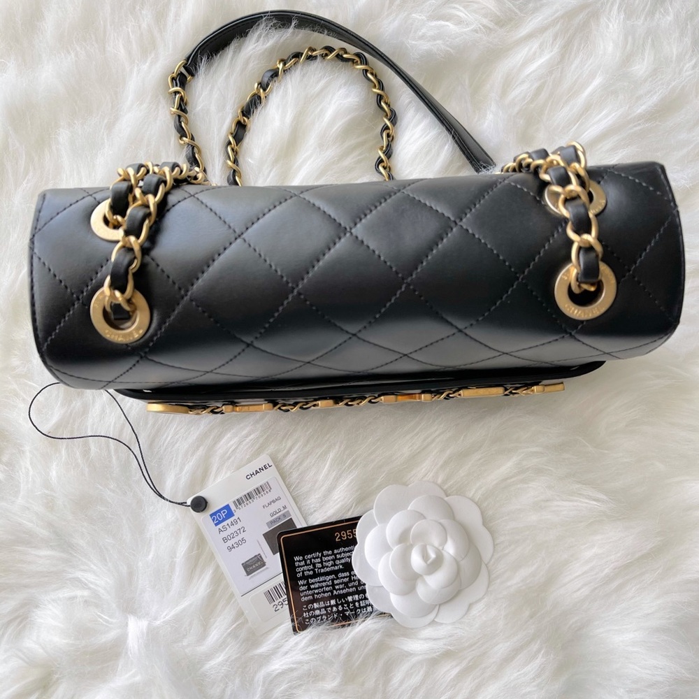 Chanel |20P Black Enchained Shoulder/Crossbody Bag - Picture 2 of 6